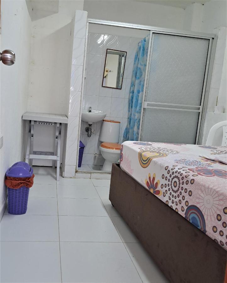 Hostal Casa Lara Cartagena Buitenkant foto