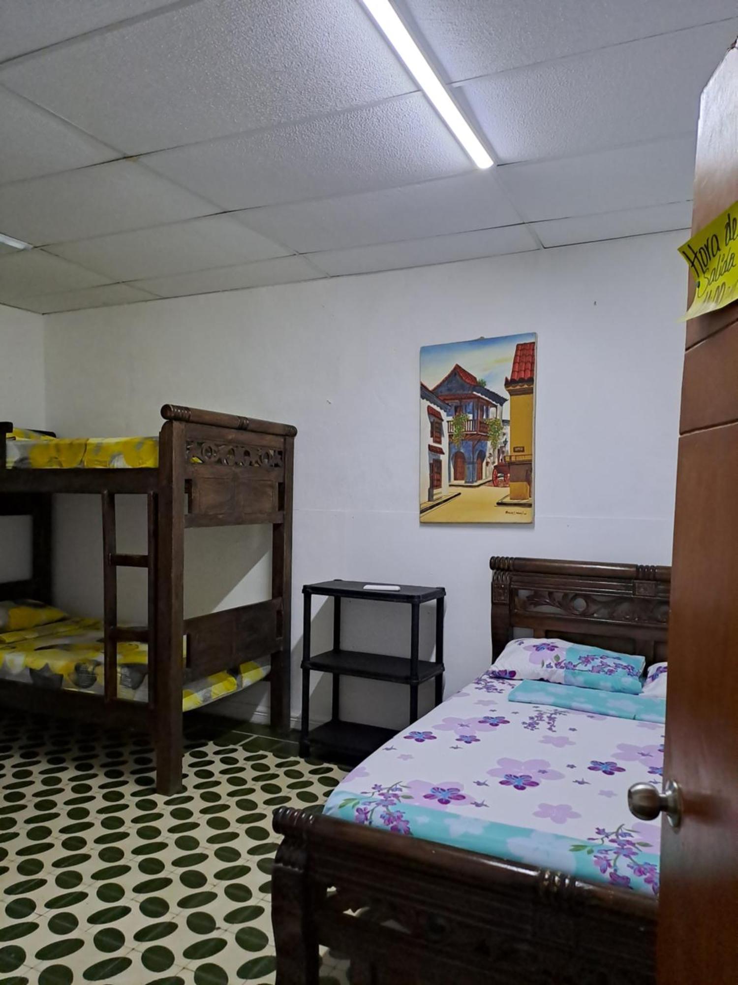 Hostal Casa Lara Cartagena Buitenkant foto